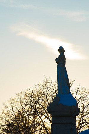 Winter Wonder Cemetary 3-84